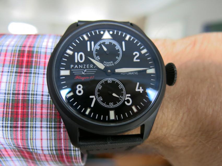 Wrist shot of a Panzera Flieger 47