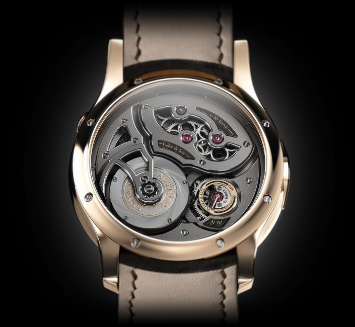 The back of the Red Gold Logical One by Romain Gauthier