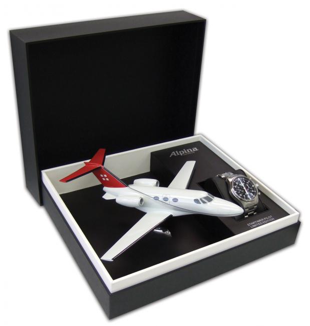 The watch is coming in a unique gift box with a Cessna Mustang model plane. 