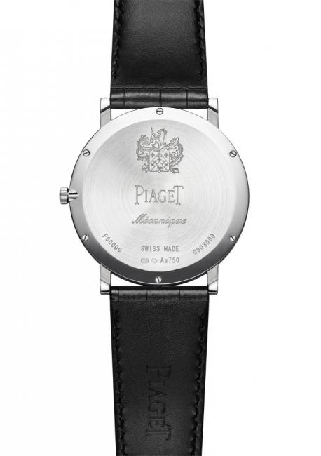 To achieve this extreme slenderness, Piaget watchmakers merged the case and the caliber. for example the back also serves as mainplate for the calibre.