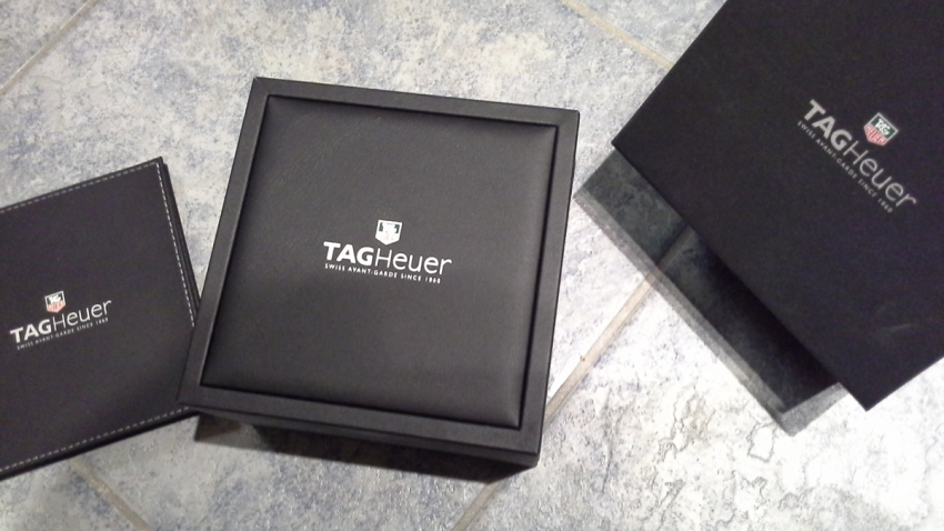 Packaging of a TAG Heuer