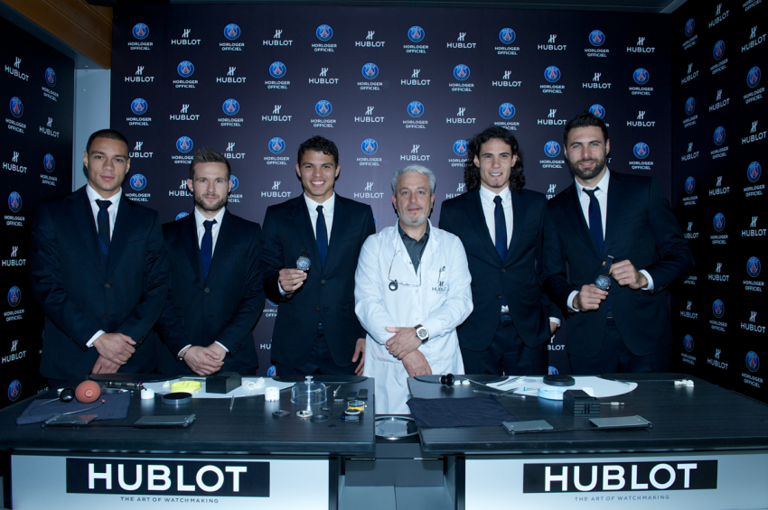 The King Power Paris Saint-Germain was launched in the presence of players Edinson Cavani, Thiago Silva, Yohan Cabaye, Gregory Van Der Wiel and Salvatore Sirigu, who were invited to take part in a Hublot Watch Academy workshop, with assistance from a professional watchmaker.