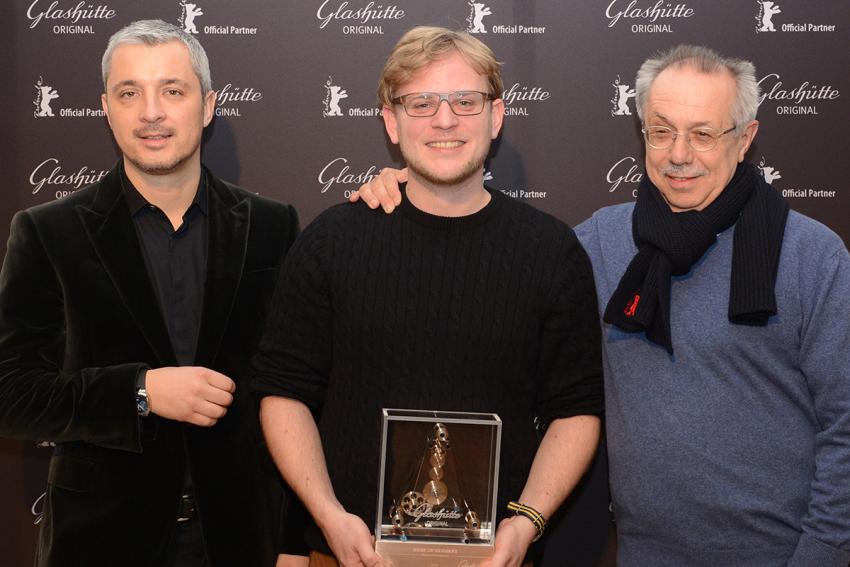 Dieter Pachner (Vice President Sales Glashütte Original) with the winner of the “Made in Germany – Perspektive Fellowship” 2015 Oskar Sulowski and Berlinale Director Dieter Kosslick 