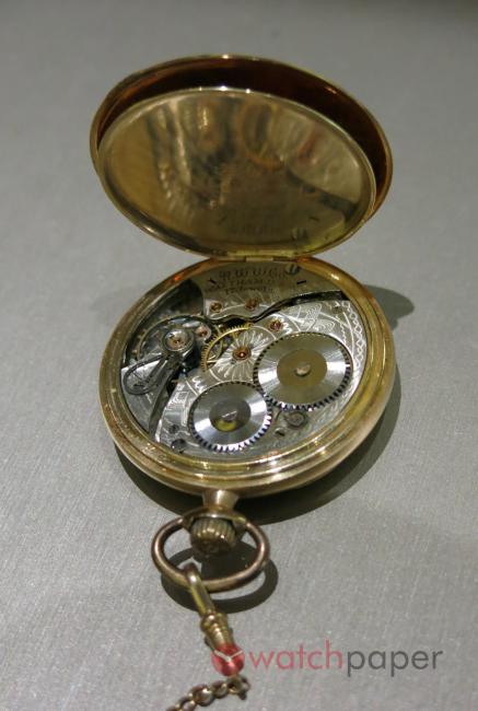 A peak at the movement of the Waltham pocket watch