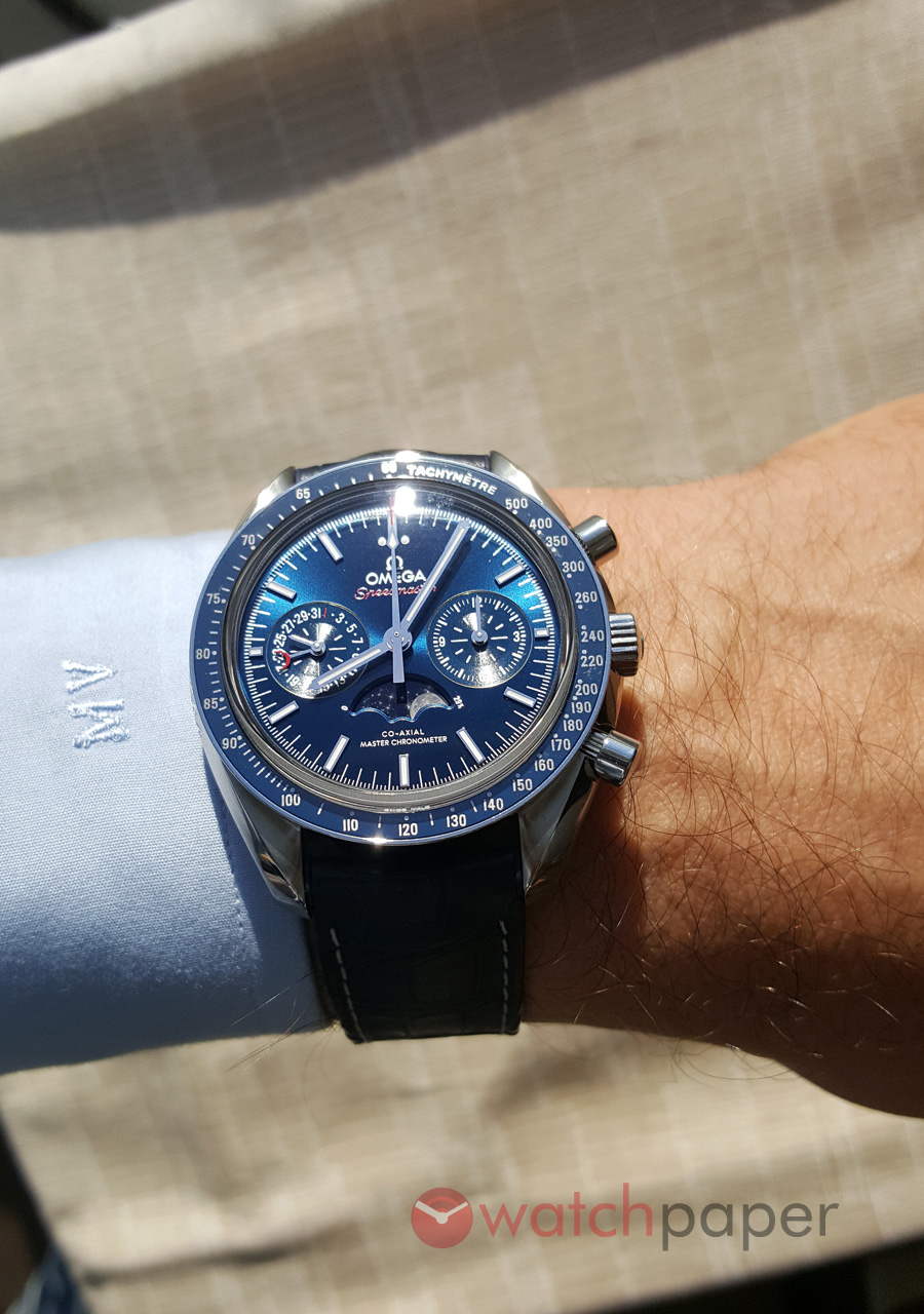 omega speedmaster moonphase opinioni