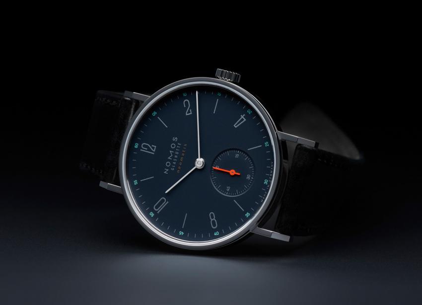 Nomos Tangente Neomatik Nachtblau