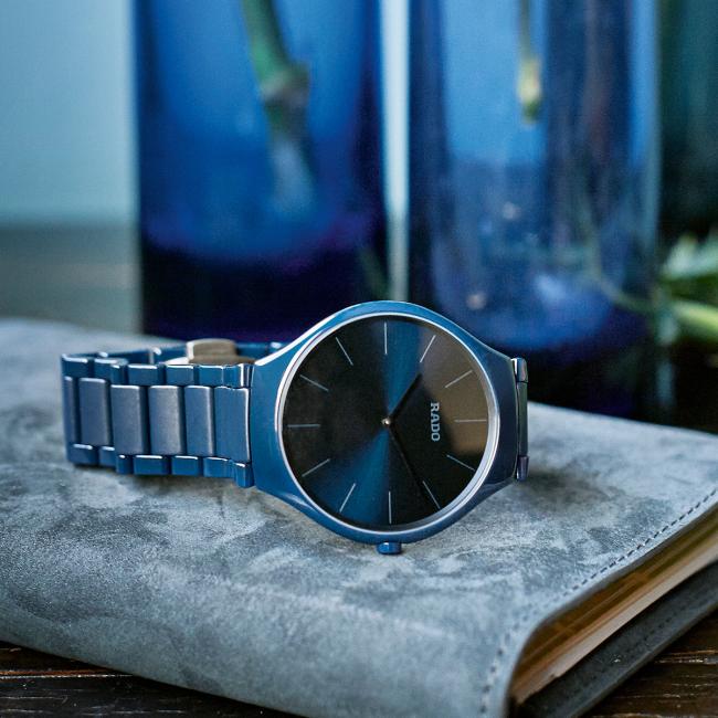 Rado True Thinline Colours polished blue (Ref. 140.0261.3.020)